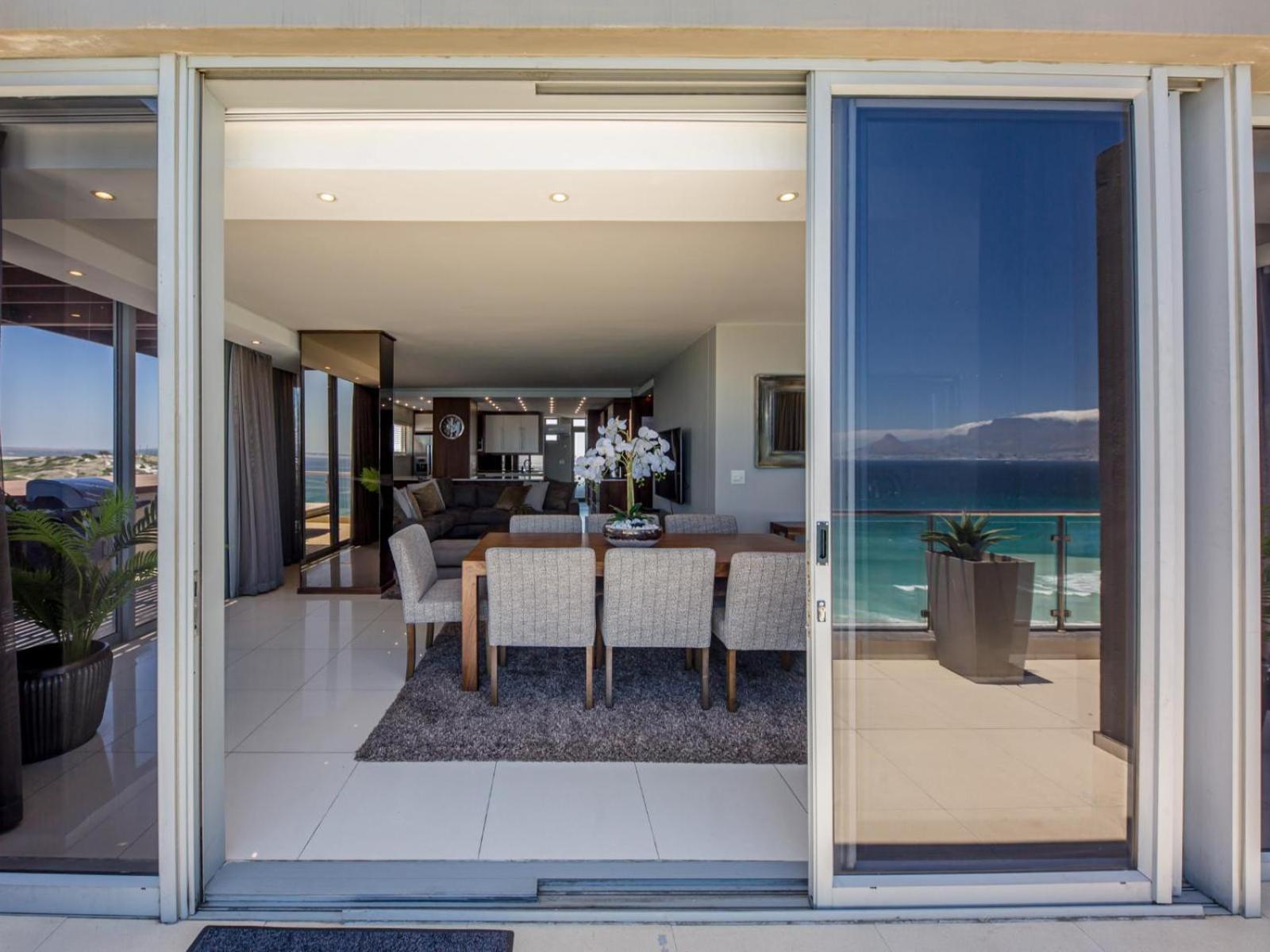 Infinity Self Catering Apartments Bloubergstrand Quarto foto