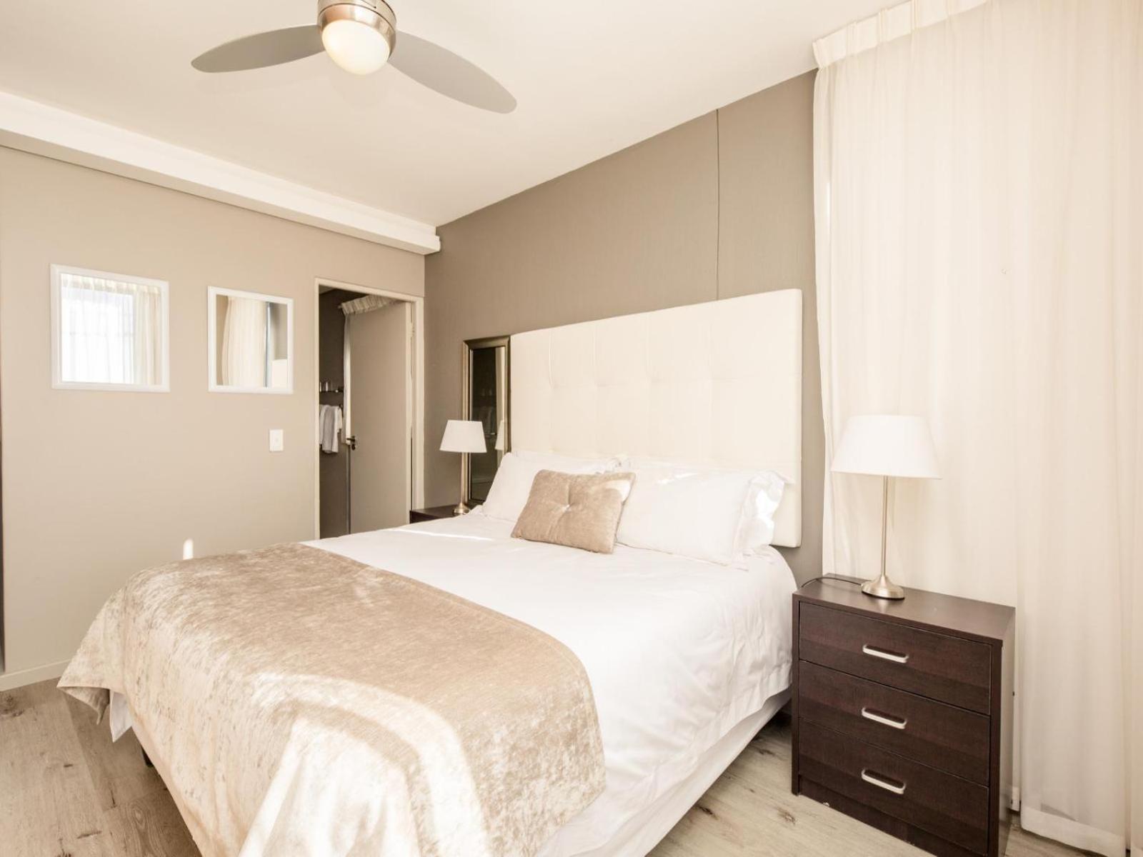 Infinity Self Catering Apartments Bloubergstrand Quarto foto